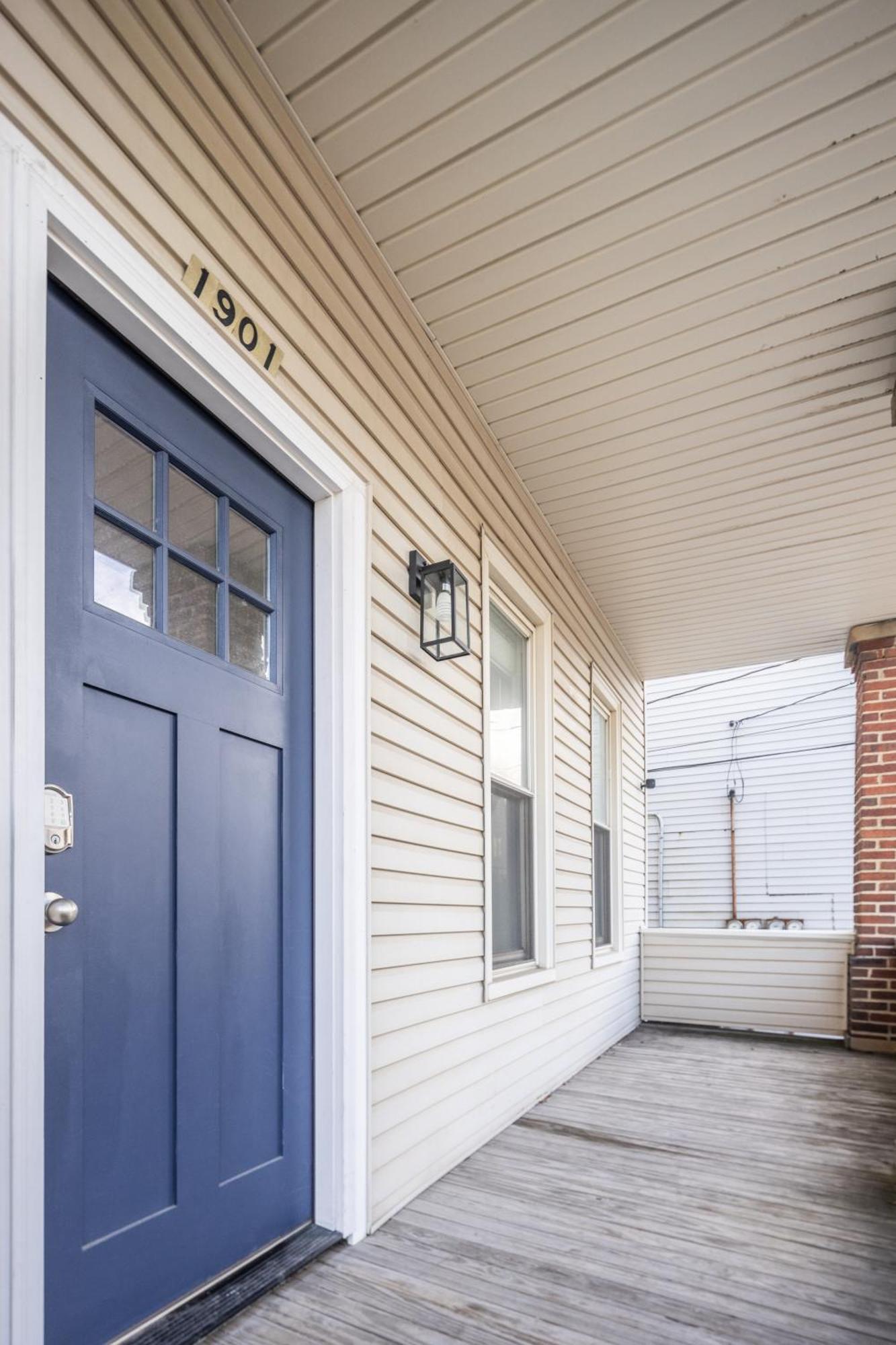 Apartamento Mid-Century Modern Retreat In Little Italy Cleveland Exterior foto